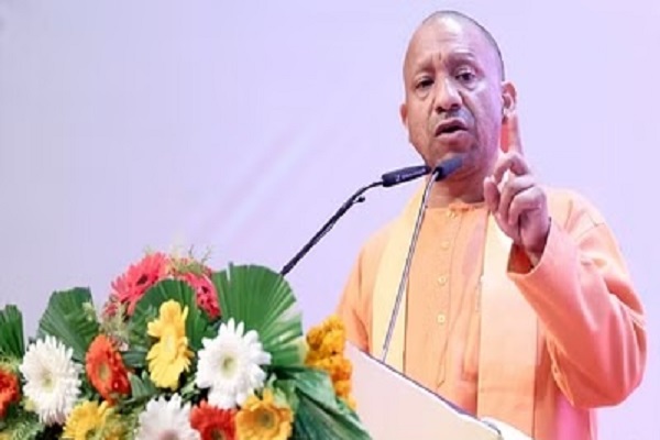 योगी बोले-यूपी में 1 करोड़ युवाओं को रोजगार देंगे